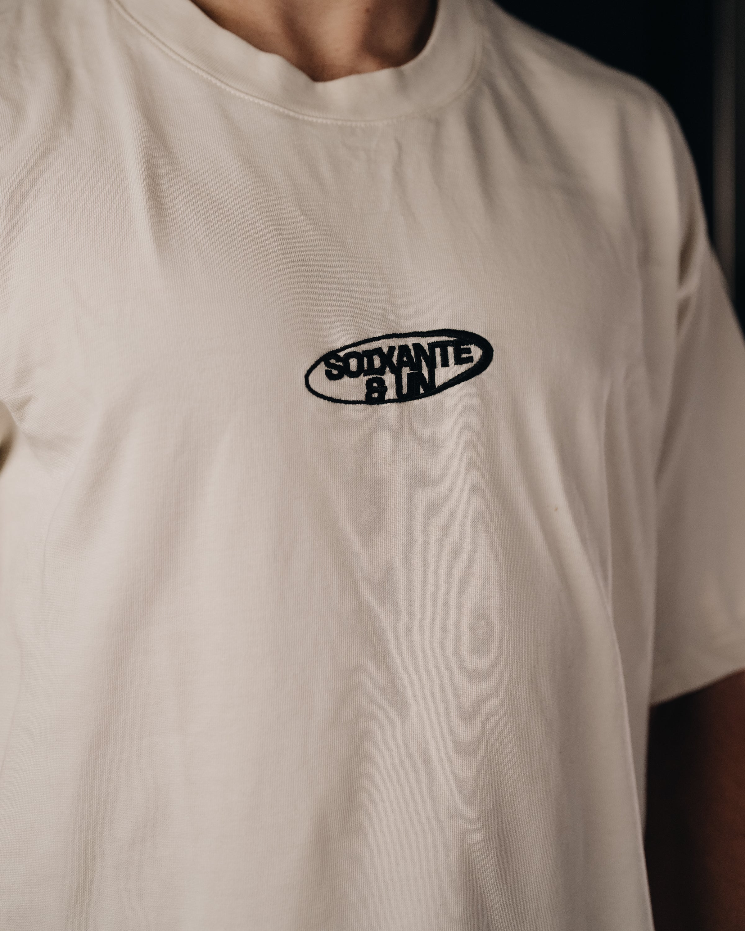 T-shirt Oval — Soixante & Un
