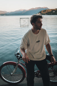 T-shirt Oval — Soixante & Un